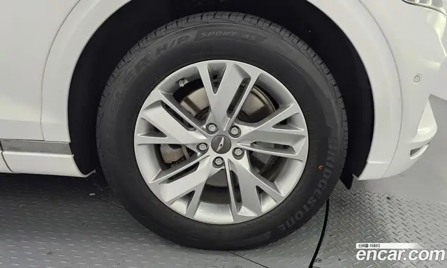 Genesis GV70 2022 2.5 автомат (гидро), миниатюра 7 Genesis GV70 2022 2.5 автомат (гидро), миниатюра 7