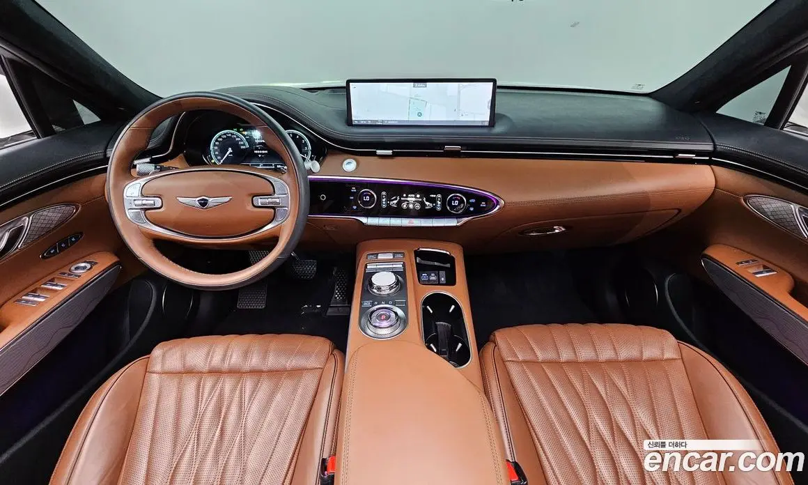 Genesis GV70 2022 2.5 автомат (гидро), фото 10 Genesis GV70 2022 2.5 автомат (гидро), фото 10