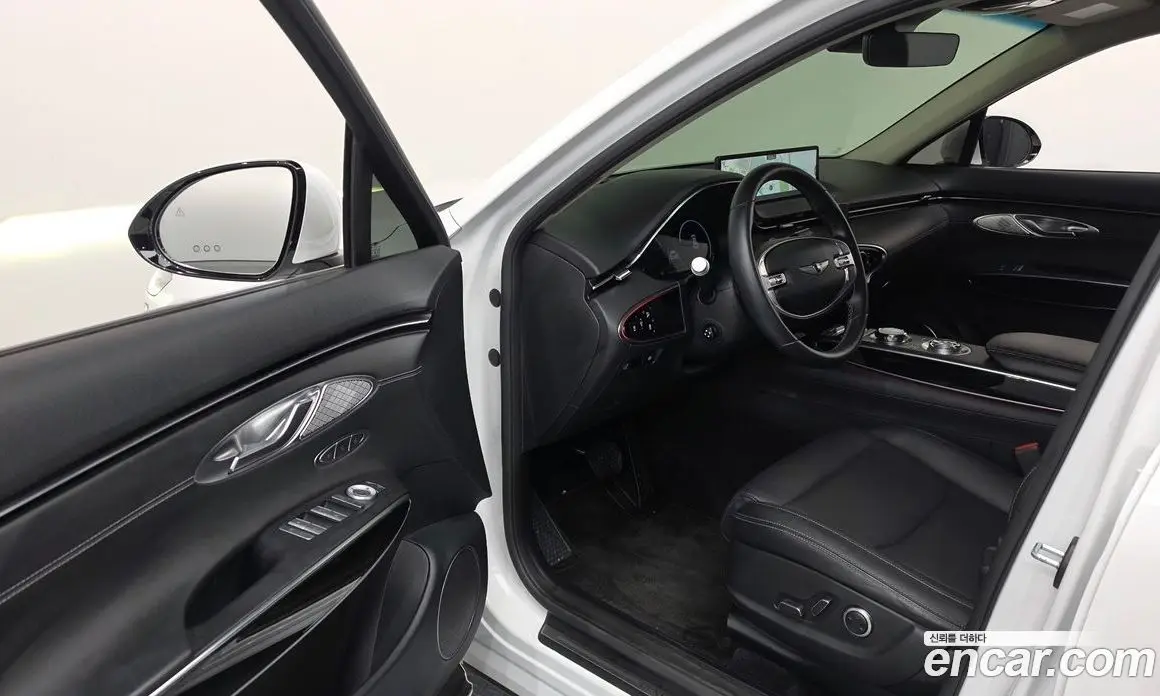 Genesis GV70 2022 2.5 автомат (гидро), фото 13 Genesis GV70 2022 2.5 автомат (гидро), фото 13