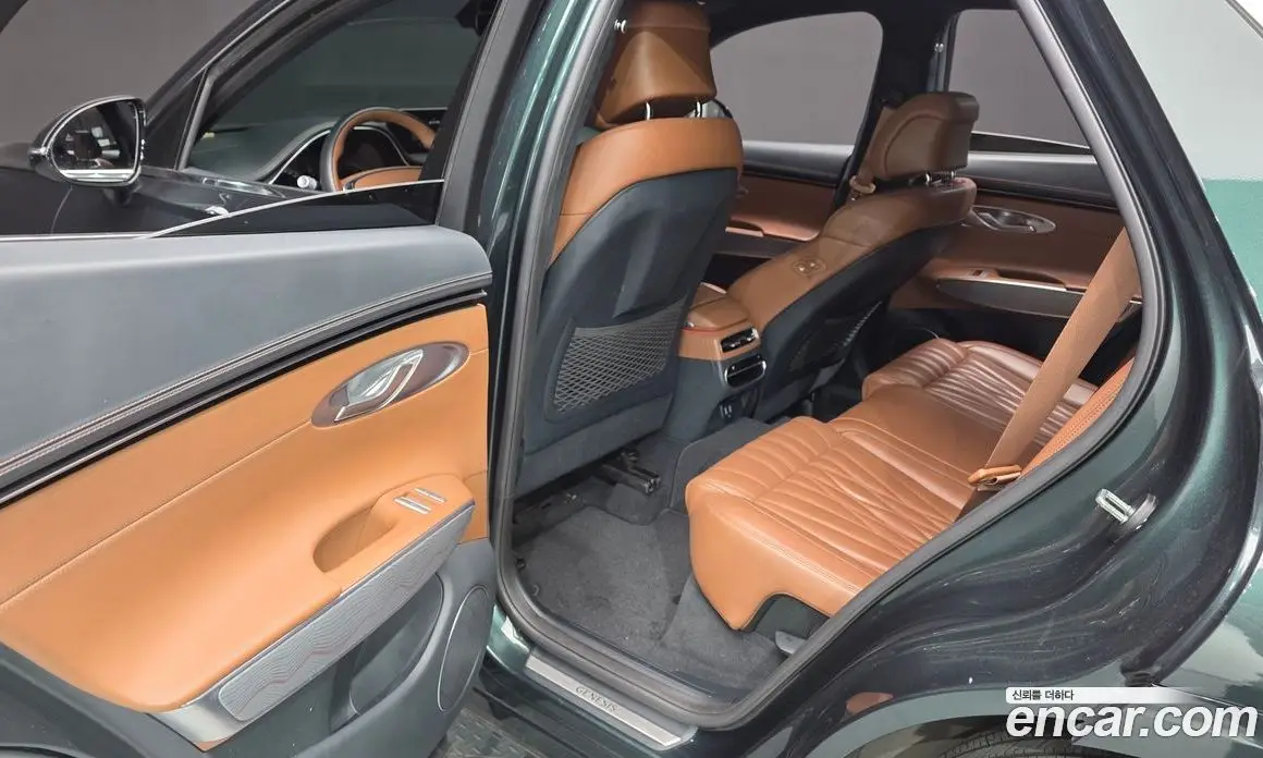 Genesis GV70 2022 2.5 автомат (гидро), фото 18