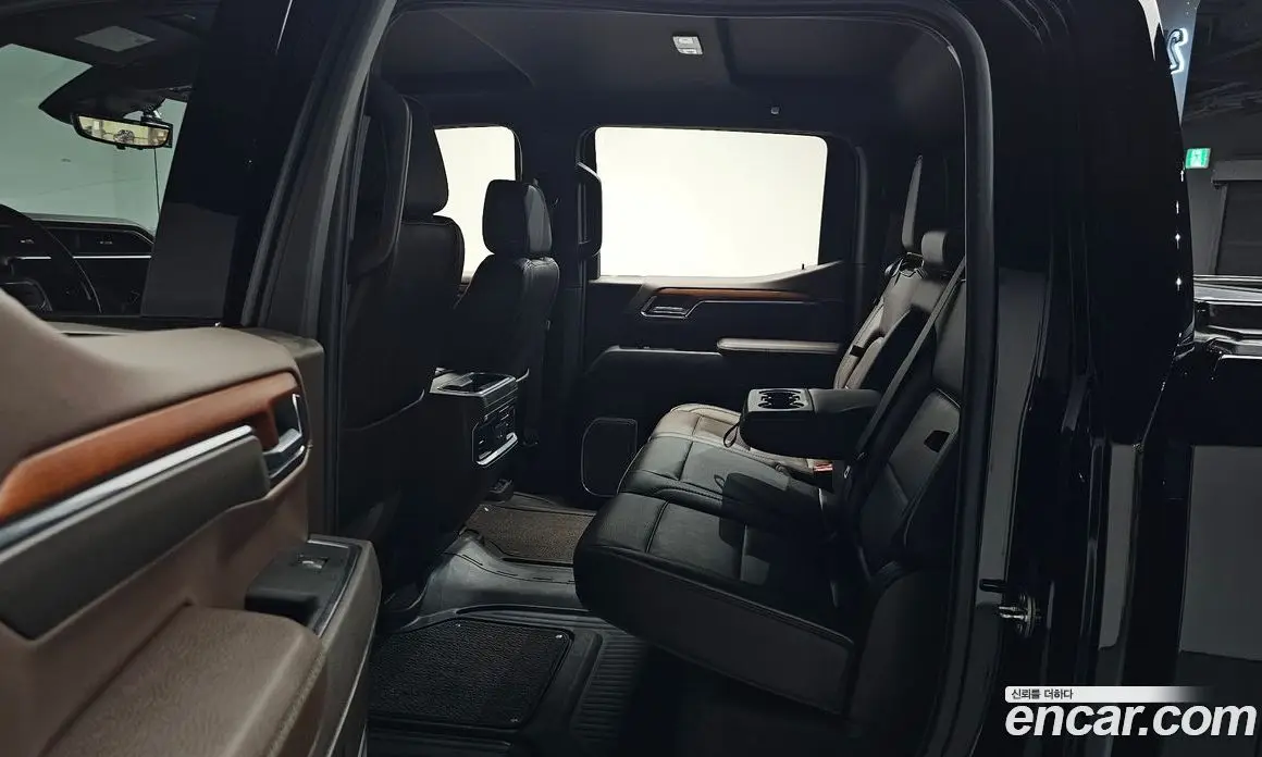GMC Sierra 2023 6.2 автомат (гидро), фото 17 GMC Sierra 2023 6.2 автомат (гидро), фото 17