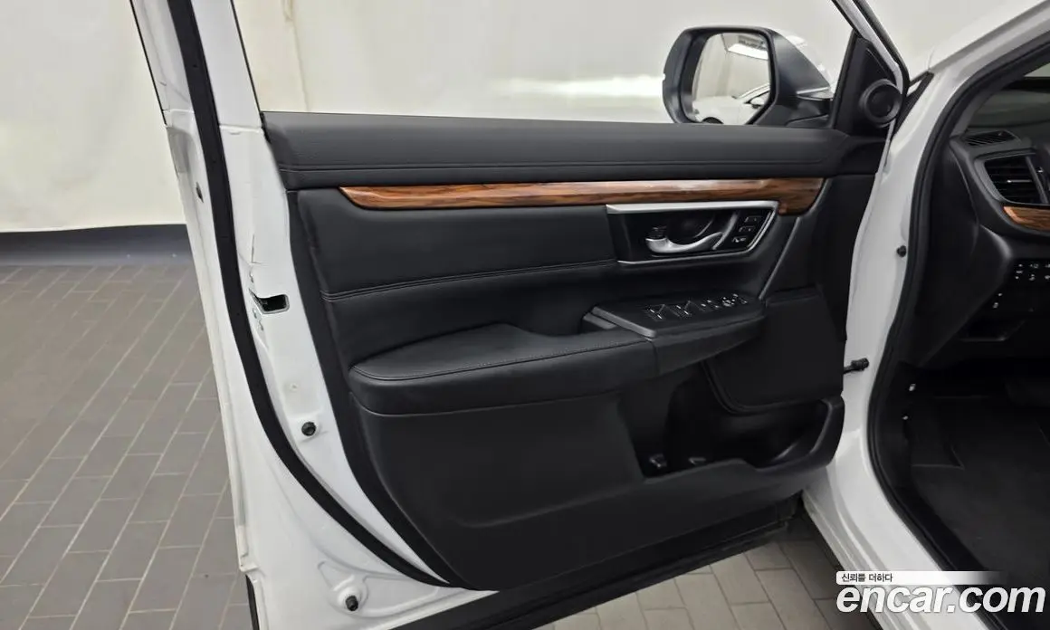 Honda CR-V 2022 2.0 автомат (гидро), фото 14 Honda CR-V 2022 2.0 автомат (гидро), фото 14