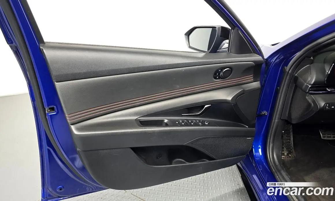 Hyundai Avante 2020 1.6 автомат (гидро), фото 14