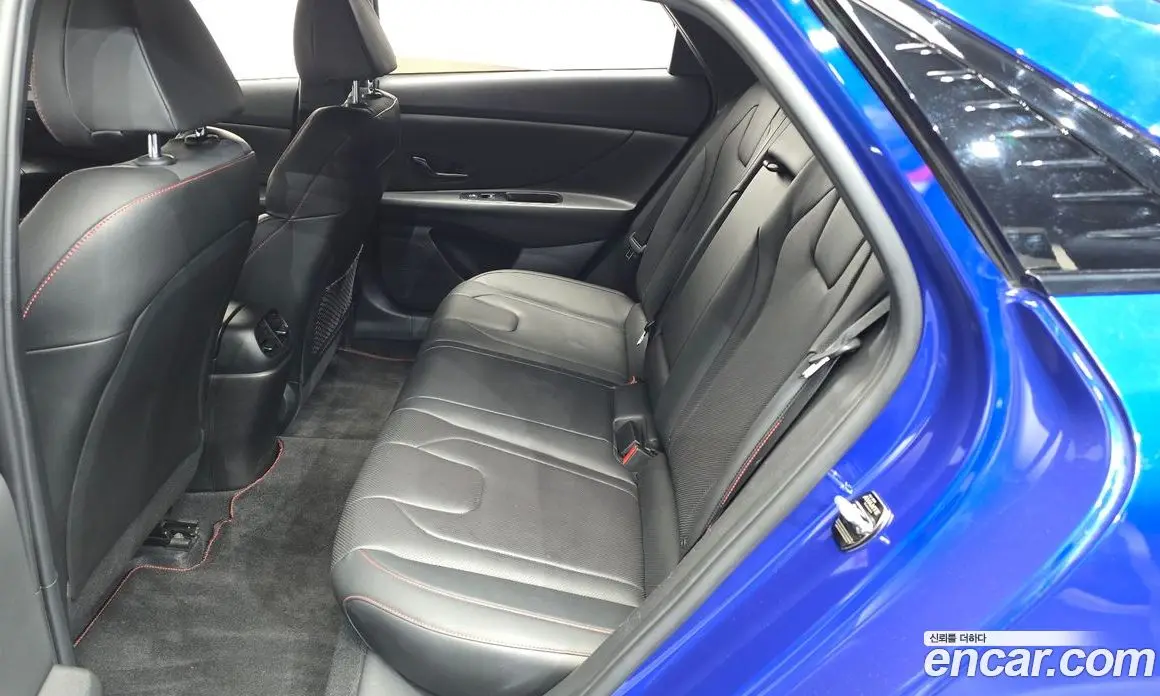 Hyundai Avante 2020 1.6 автомат (гидро), фото 17