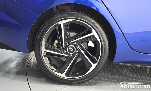 Hyundai Avante 2020 1.6 автомат (гидро), миниатюра 5
