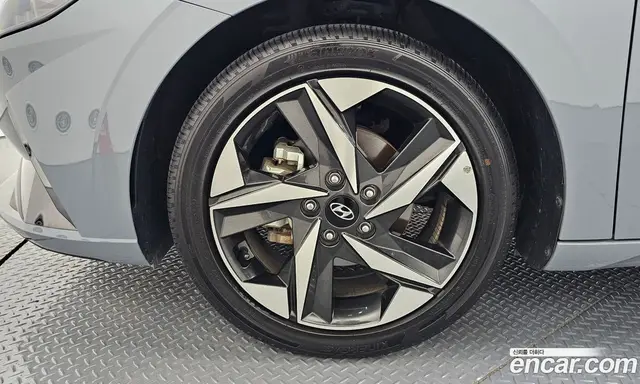 Hyundai Avante 2021 1.6 автомат (гидро), миниатюра 4 Hyundai Avante 2021 1.6 автомат (гидро), миниатюра 4