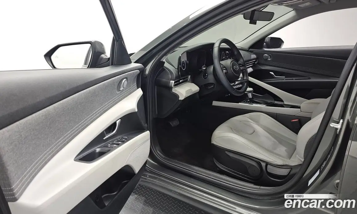 Hyundai Avante 2022 1.6 автомат (гидро), фото 13 Hyundai Avante 2022 1.6 автомат (гидро), фото 13