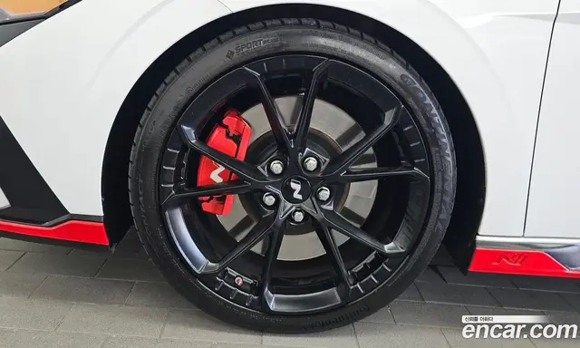 Hyundai Avante 2023 2.0 автомат (гидро), миниатюра 5