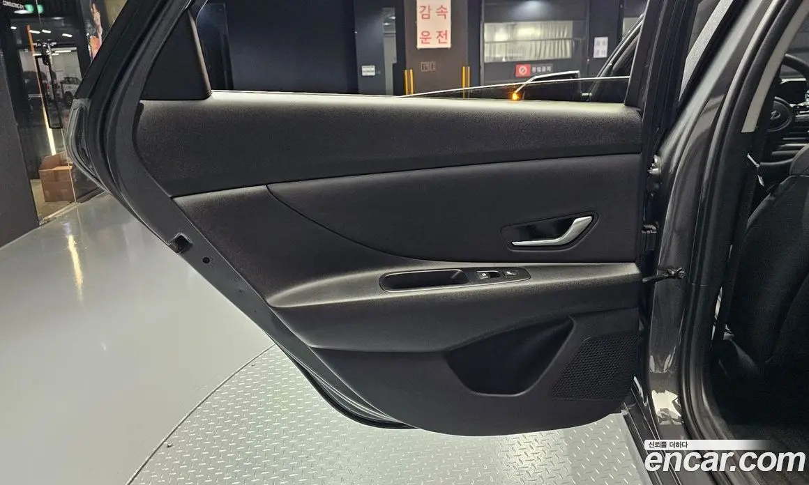 Hyundai Avante 2025 1.6 автомат (гидро), фото 15