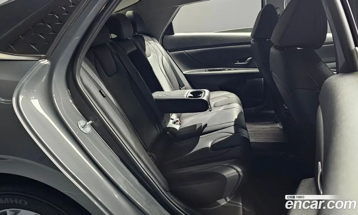 Hyundai Avante 2025 1.6 автомат (гидро), фото 18
