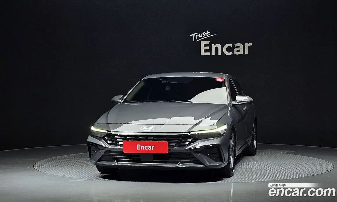 Hyundai Avante 2025 1.6 автомат (гидро), фото 3