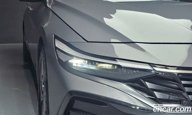 Hyundai Avante 2025 1.6 автомат (гидро), миниатюра 8