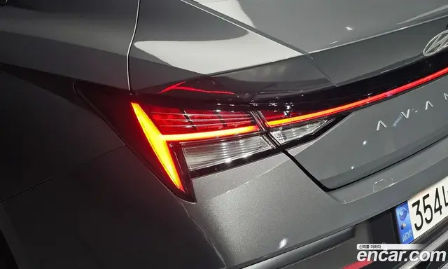 Hyundai Avante 2025 1.6 автомат (гидро), миниатюра 9