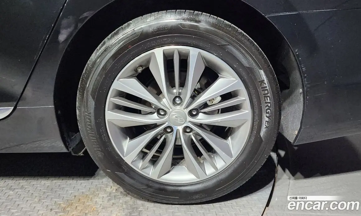 Hyundai Grandeur 2014 2.4 автомат (гидро), фото 5