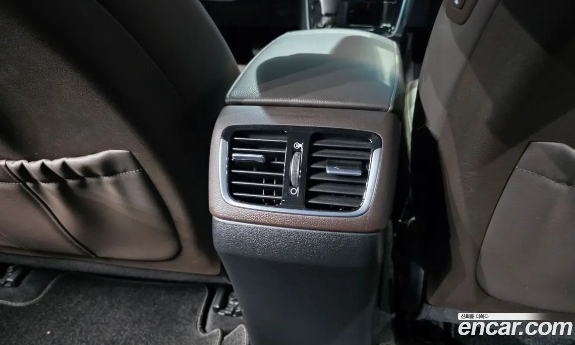 Hyundai Grandeur 2017 2.4 автомат (гидро), фото 34 Hyundai Grandeur 2017 2.4 автомат (гидро), фото 34
