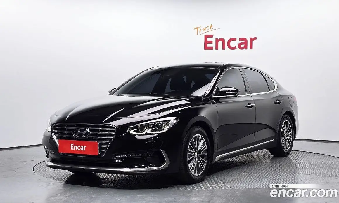 Hyundai Grandeur 2018 2.4 автомат (гидро), фото 1 Hyundai Grandeur 2018 2.4 автомат (гидро), фото 1