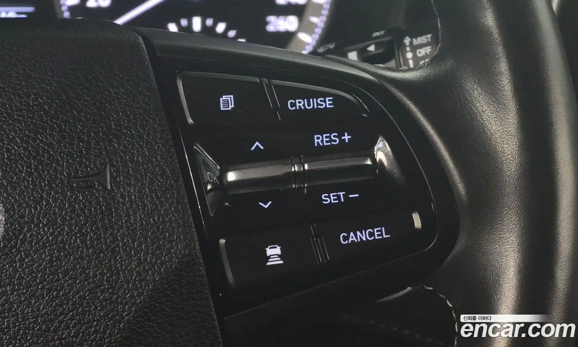 Hyundai Grandeur 2018 2.4 автомат (гидро), фото 17 Hyundai Grandeur 2018 2.4 автомат (гидро), фото 17