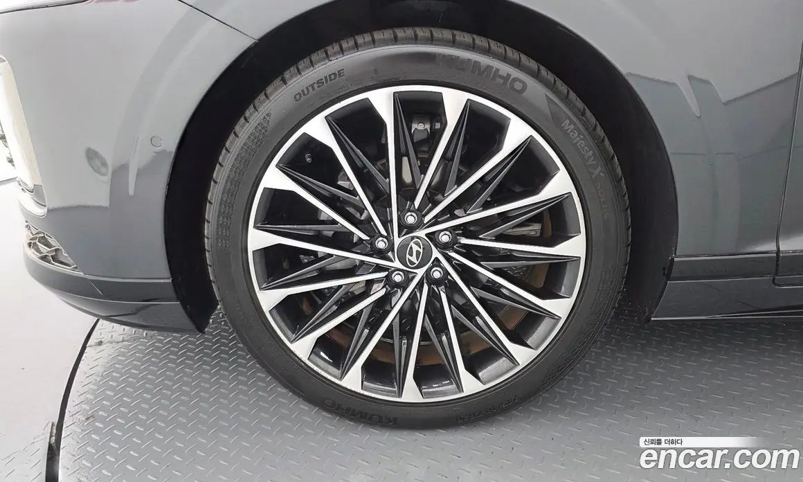Hyundai Grandeur 2023 1.6 автомат (гидро), фото 5 Hyundai Grandeur 2023 1.6 автомат (гидро), фото 5