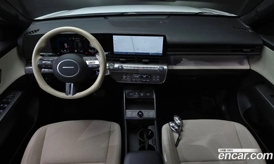 Hyundai Kona 2023 1.6 автомат (гидро), фото 10
