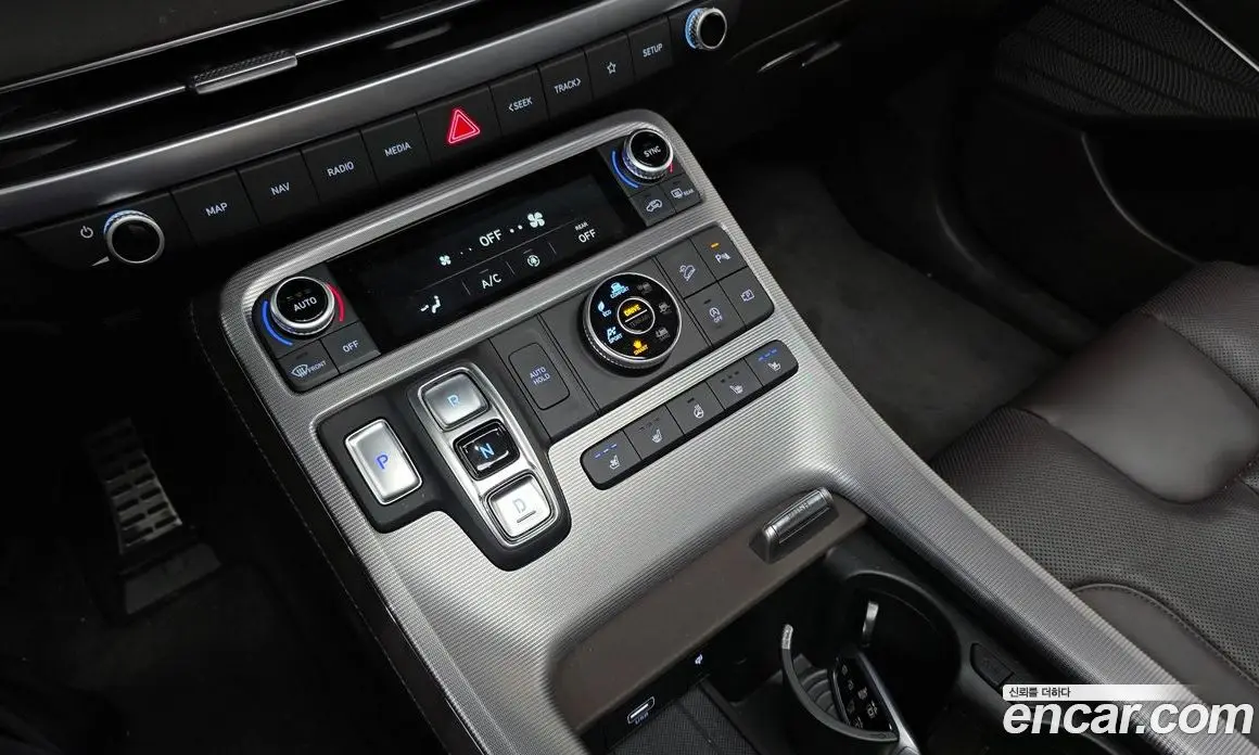 Hyundai Palisade 2024 2.2 автомат (гидро), фото 9 Hyundai Palisade 2024 2.2 автомат (гидро), фото 9
