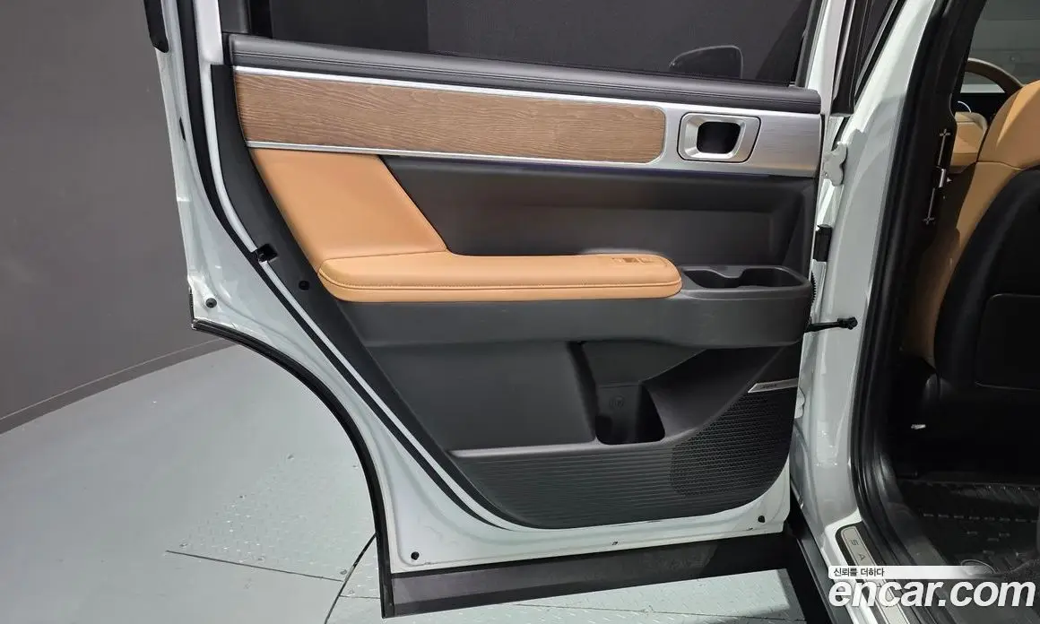 Hyundai Santa Fe 2023 1.6 автомат (гидро), фото 15 Hyundai Santa Fe 2023 1.6 автомат (гидро), фото 15