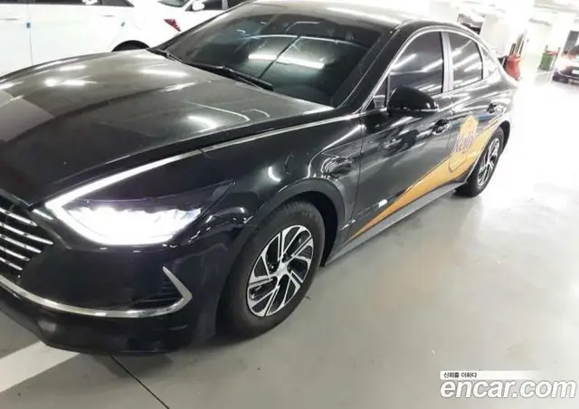 Hyundai Sonata 2023 2.0 автомат (гидро), миниатюра 2 Hyundai Sonata 2023 2.0 автомат (гидро), миниатюра 2