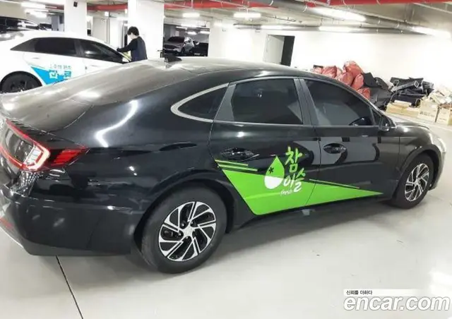 Hyundai Sonata 2023 2.0 автомат (гидро), миниатюра 12
