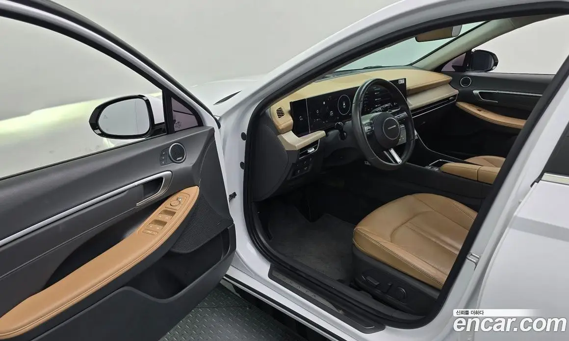 Hyundai Sonata 2023 2.0 автомат (гидро), фото 13 Hyundai Sonata 2023 2.0 автомат (гидро), фото 13