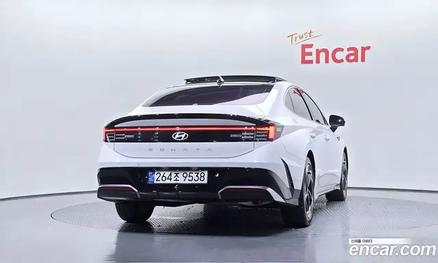 Hyundai Sonata 2023 2.0 автомат (гидро), миниатюра 4 Hyundai Sonata 2023 2.0 автомат (гидро), миниатюра 4
