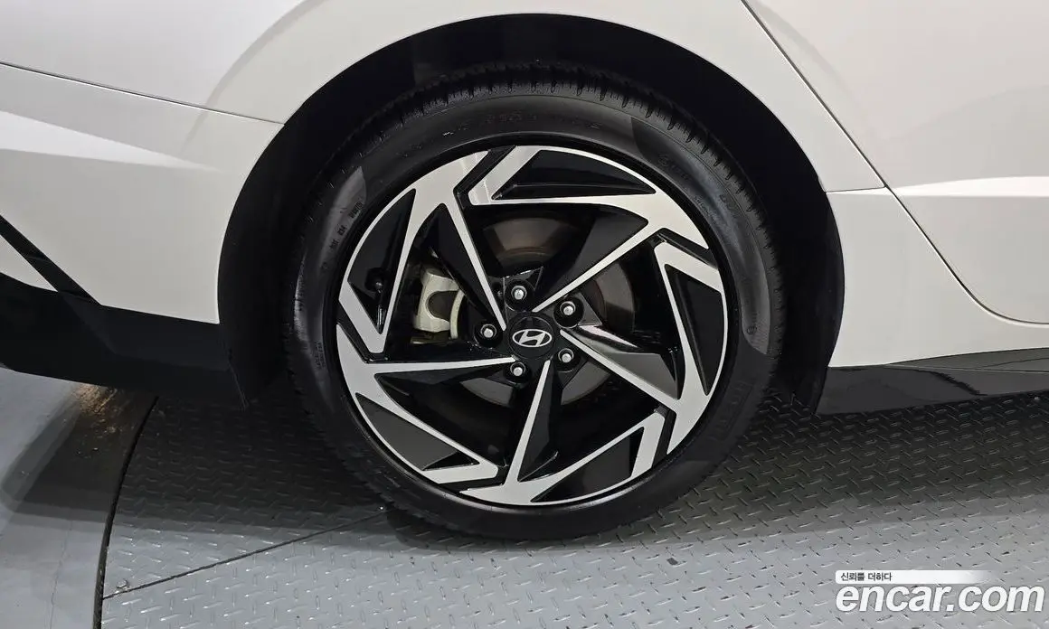 Hyundai Sonata 2023 2.0 автомат (гидро), фото 5 Hyundai Sonata 2023 2.0 автомат (гидро), фото 5