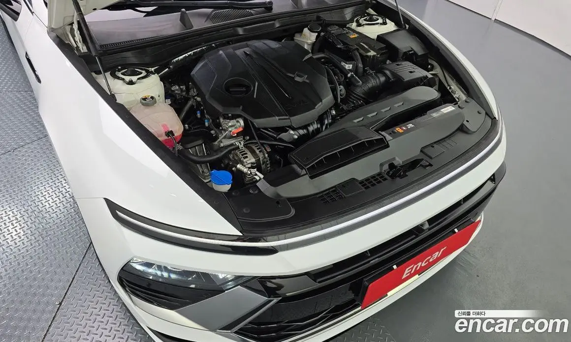 Hyundai Sonata 2023 2.0 автомат (гидро), фото 6 Hyundai Sonata 2023 2.0 автомат (гидро), фото 6