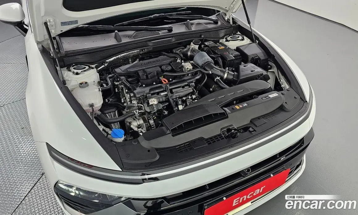 Hyundai Sonata 2025 1.6 автомат (гидро), фото 6 Hyundai Sonata 2025 1.6 автомат (гидро), фото 6
