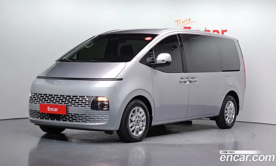 Hyundai Staria 2024 3.5 автомат (гидро), фото 1 Hyundai Staria 2024 3.5 автомат (гидро), фото 1