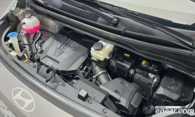 Hyundai Staria 2024 3.5 автомат (гидро), миниатюра 6 Hyundai Staria 2024 3.5 автомат (гидро), миниатюра 6