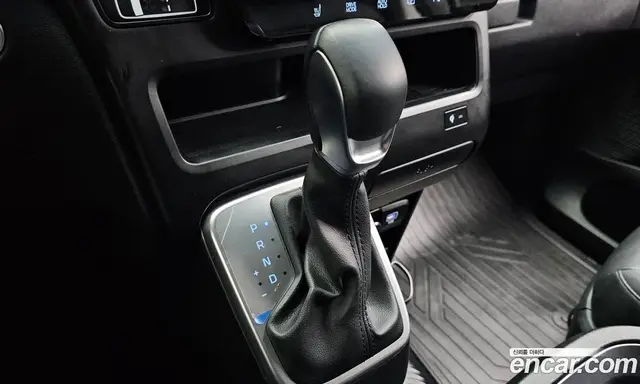 Hyundai Staria 2024 3.5 автомат (гидро), миниатюра 9 Hyundai Staria 2024 3.5 автомат (гидро), миниатюра 9