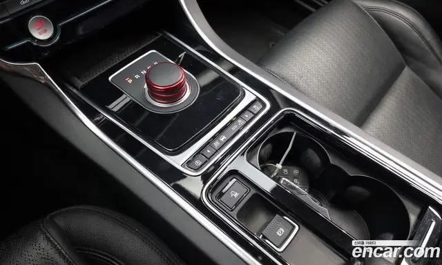 Jaguar XF 2018 2.0 автомат (гидро), миниатюра 12