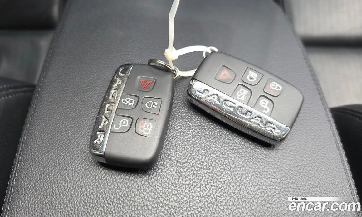 Jaguar XF 2018 2.0 автомат (гидро), фото 34 Jaguar XF 2018 2.0 автомат (гидро), фото 34
