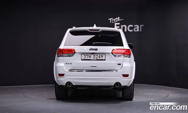 Jeep Cherokee 2016 3.6 автомат (гидро), миниатюра 4 Jeep Cherokee 2016 3.6 автомат (гидро), миниатюра 4