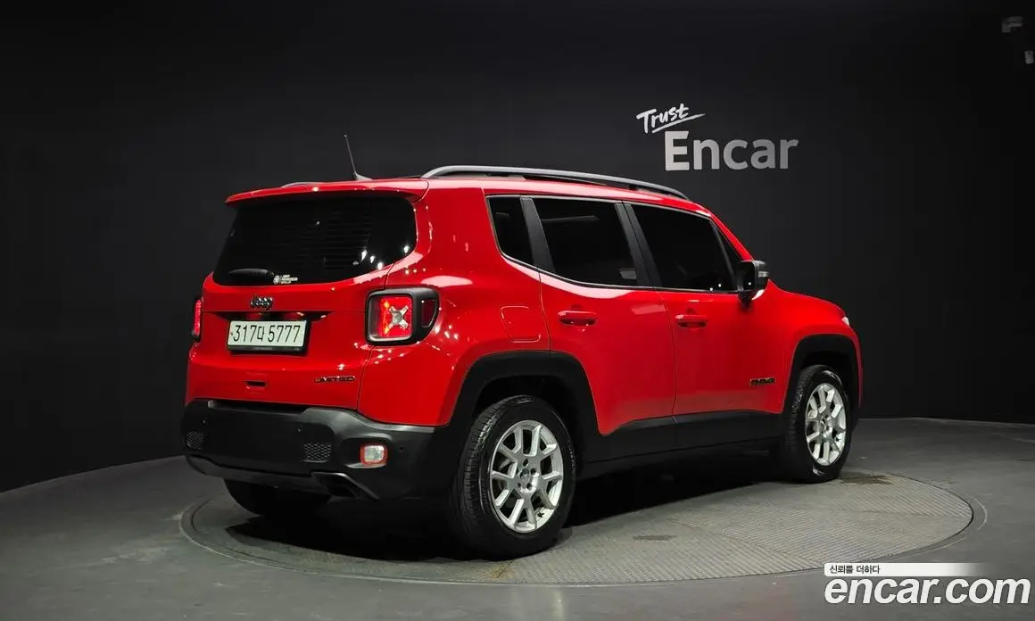Jeep Renegade 2019 2.4 автомат (гидро), фото 2 Jeep Renegade 2019 2.4 автомат (гидро), фото 2