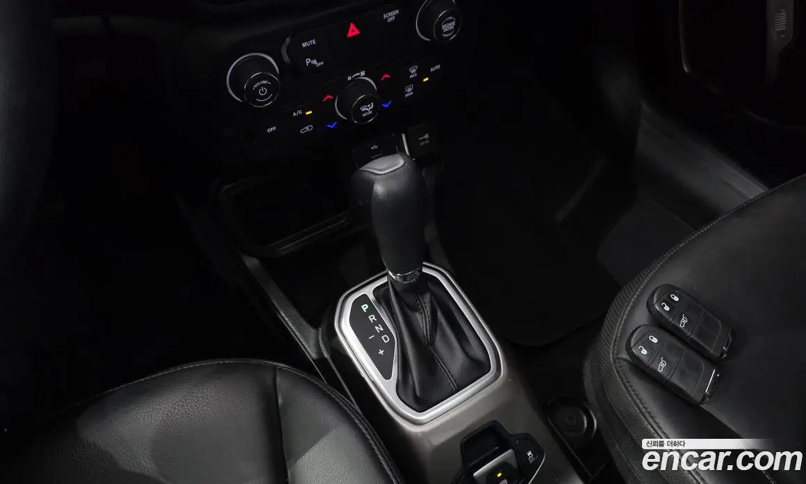 Jeep Renegade 2019 2.4 автомат (гидро), фото 9 Jeep Renegade 2019 2.4 автомат (гидро), фото 9