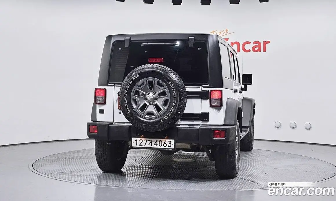 Jeep Wrangler 2017 3.6 автомат (гидро), фото 4 Jeep Wrangler 2017 3.6 автомат (гидро), фото 4
