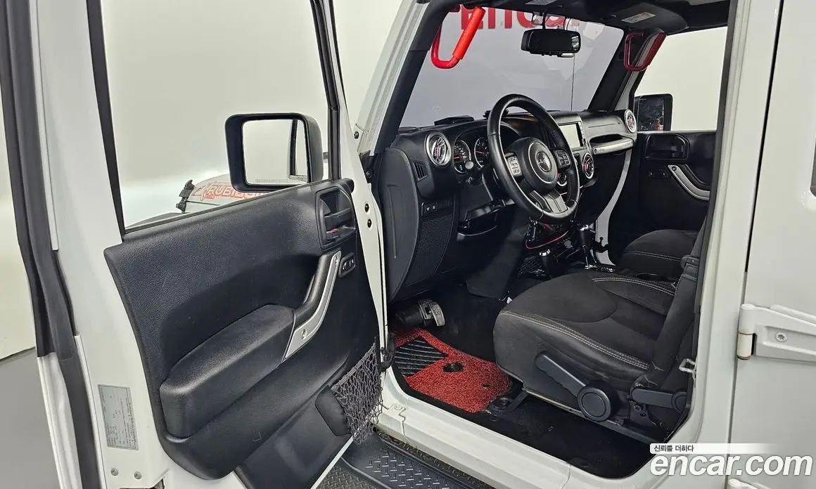 Jeep Wrangler 2017 3.6 автомат (гидро), фото 10 Jeep Wrangler 2017 3.6 автомат (гидро), фото 10