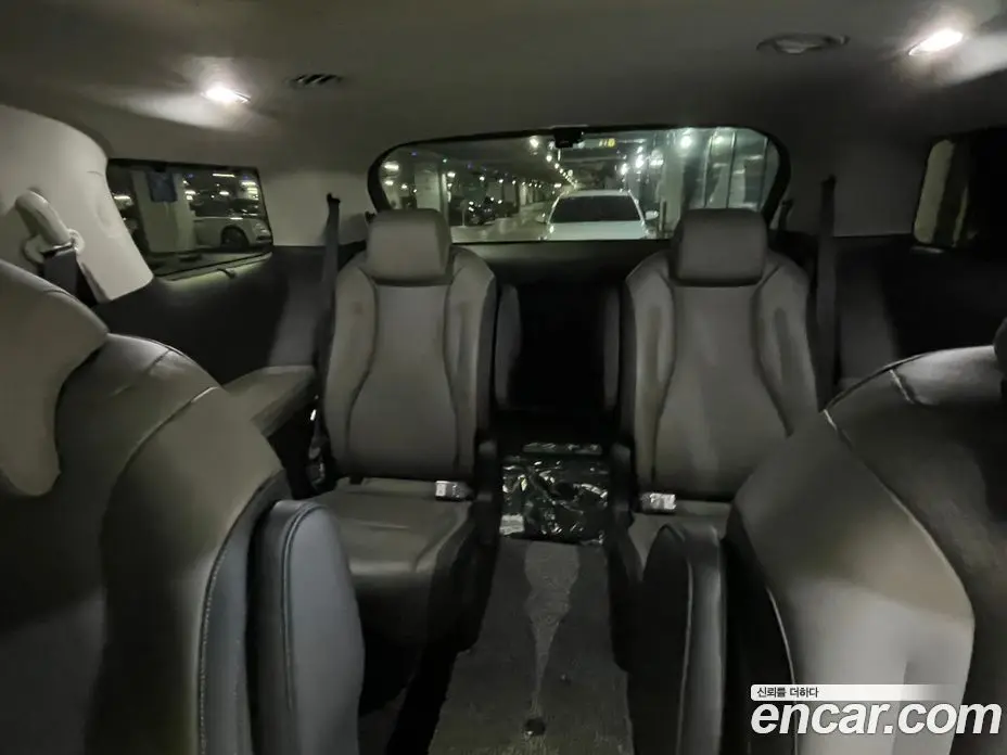 Kia Carnival 2024 2.2 автомат (гидро), фото 15