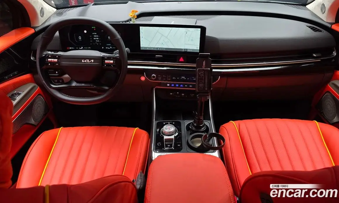 Kia Carnival 2025 1.6 автомат (гидро), фото 7