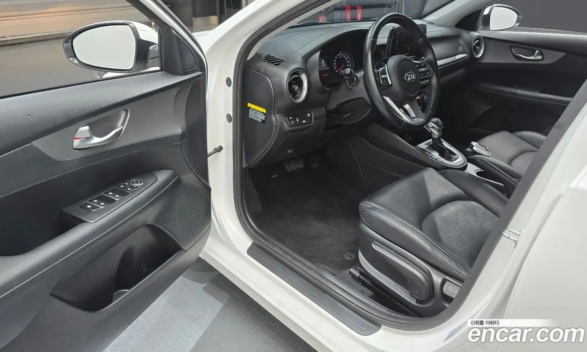 Kia K3 2019 1.6 автомат (гидро), фото 10 Kia K3 2019 1.6 автомат (гидро), фото 10