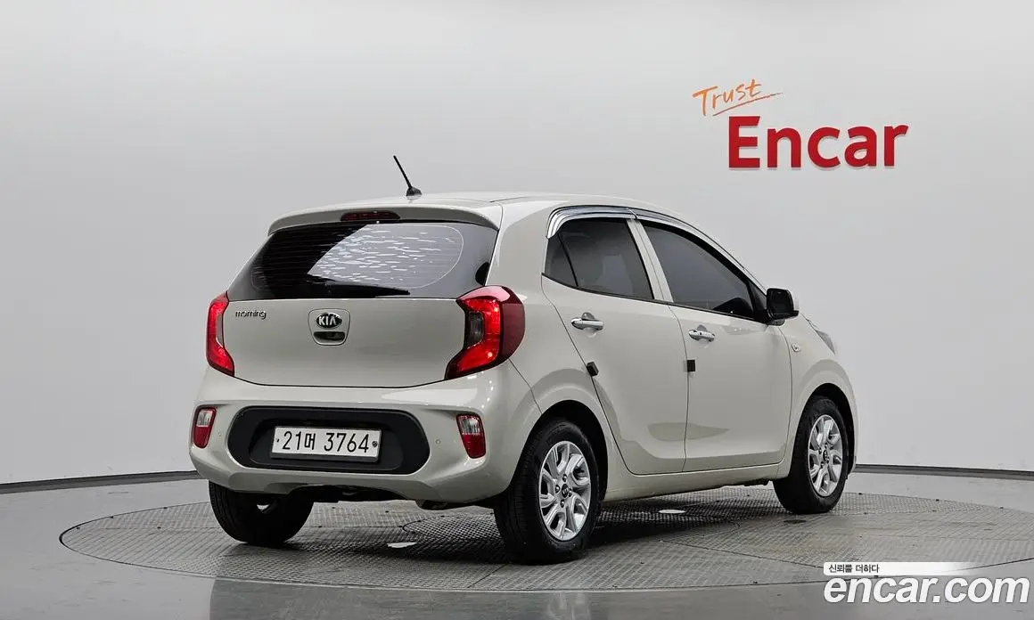 Kia Morning 2018 1.0 автомат (гидро), фото 1 Kia Morning 2018 1.0 автомат (гидро), фото 1
