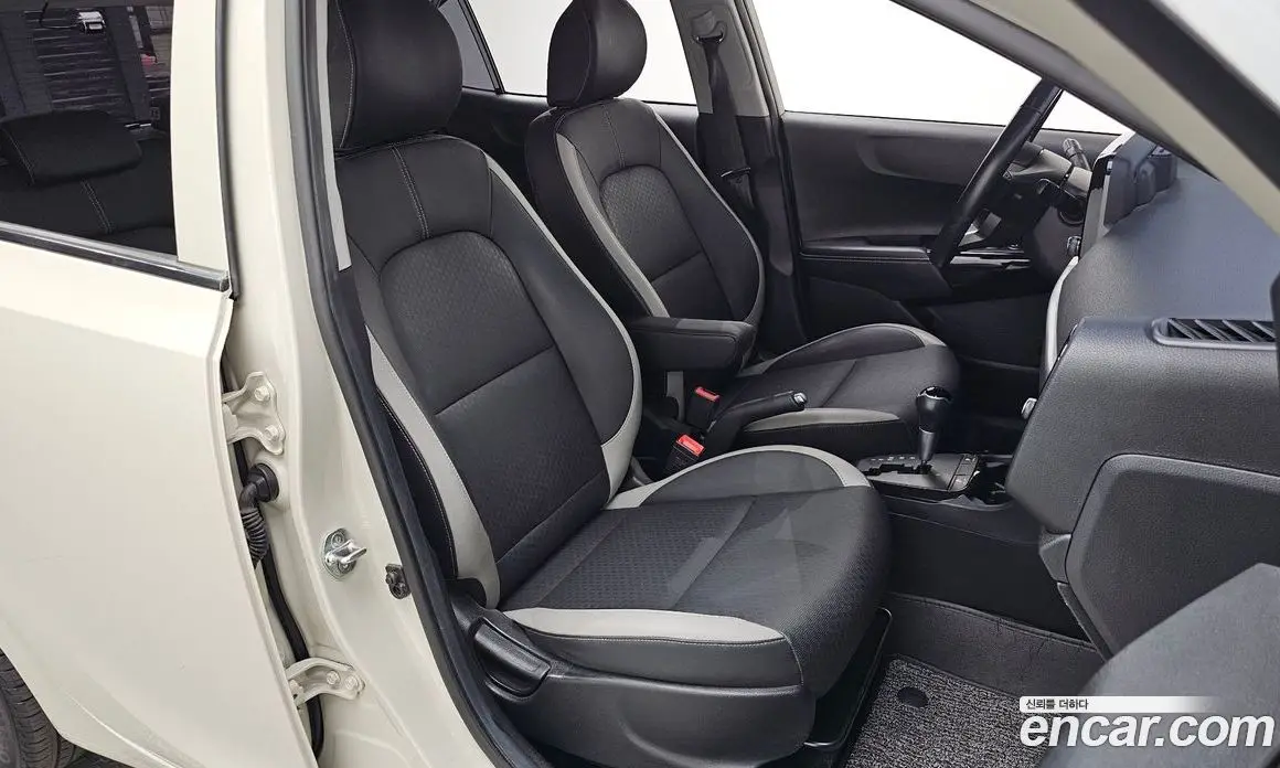 Kia Morning 2018 1.0 автомат (гидро), фото 15 Kia Morning 2018 1.0 автомат (гидро), фото 15