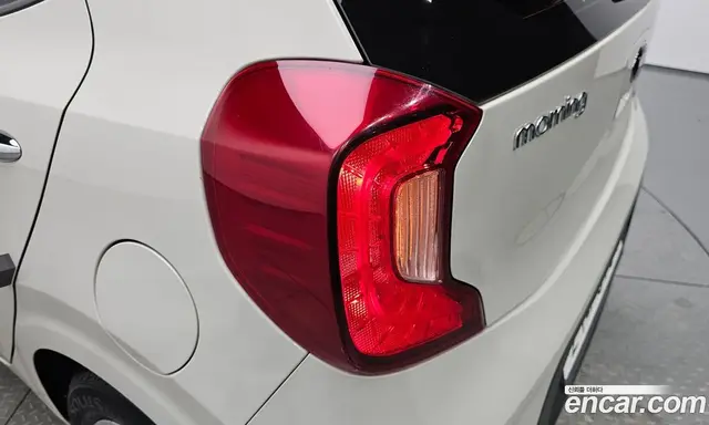 Kia Morning 2018 1.0 автомат (гидро), миниатюра 8 Kia Morning 2018 1.0 автомат (гидро), миниатюра 8