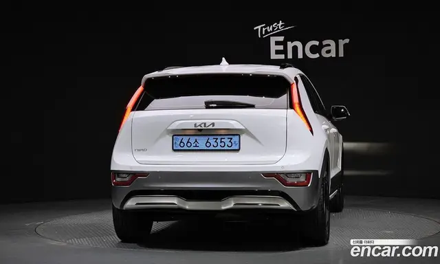 Kia Niro 2024 0.2 автомат (гидро), миниатюра 4 Kia Niro 2024 0.2 автомат (гидро), миниатюра 4