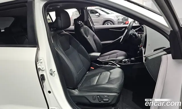 Kia Niro 2024 0.2 автомат (гидро), миниатюра 10 Kia Niro 2024 0.2 автомат (гидро), миниатюра 10